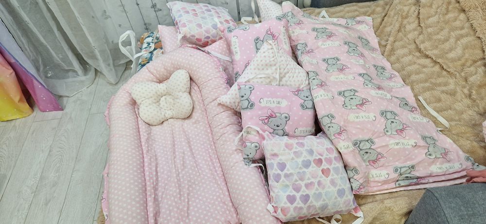 Продам набор для кроватки