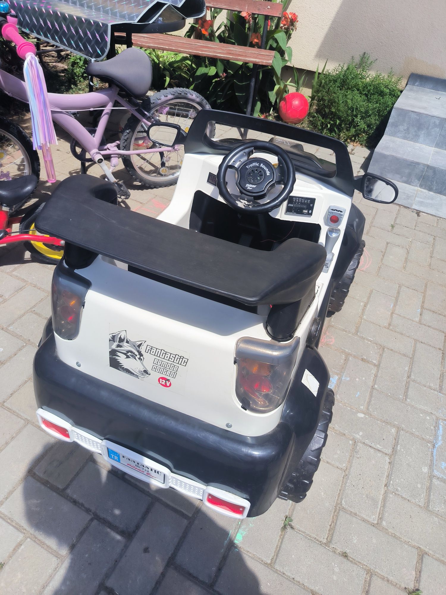 Jeep electric mașinuță electrica