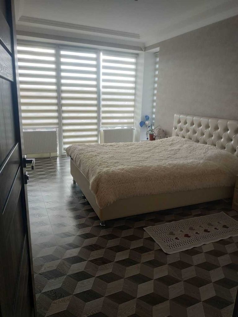 Дава се под наем Двустаен апартамент в София, Витоша - 68 кв.м за 450 € - Снимка #1