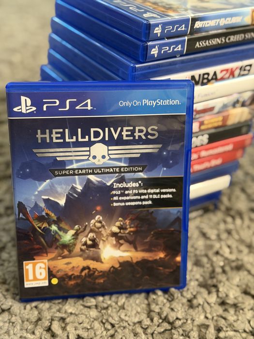 Helldivers PS4 compatibil si cu PS5
