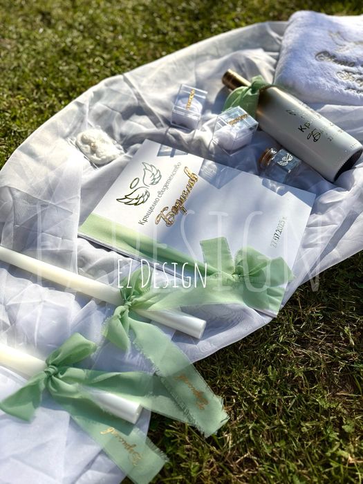 Комплекти за кръщене и покани