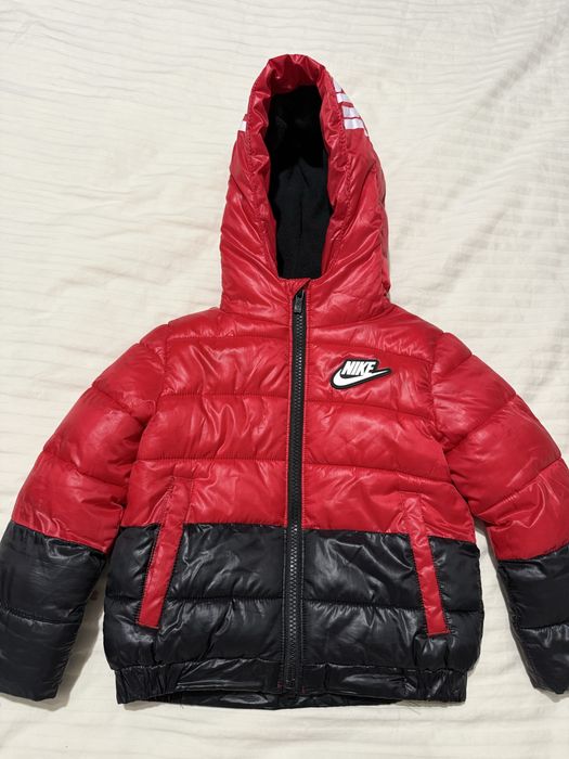 Детско яке nike оригинално