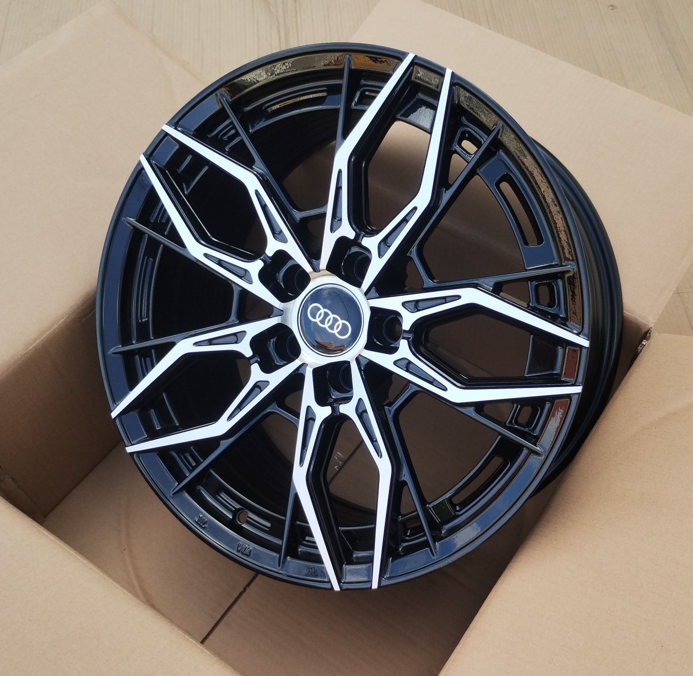 Jante 18 Audi A3 A4 A5 A6 A8 ... Q2 Q3 Q5 TT