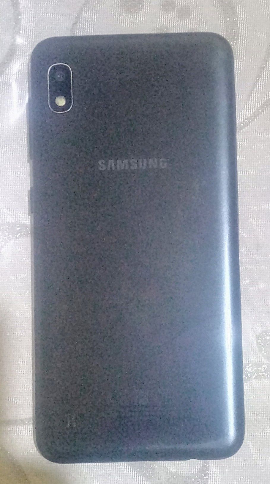 Samsung A 10 yaxshi ishlidi, aybi yoʻq