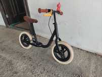 Bicicletă fără pedale pentru copii