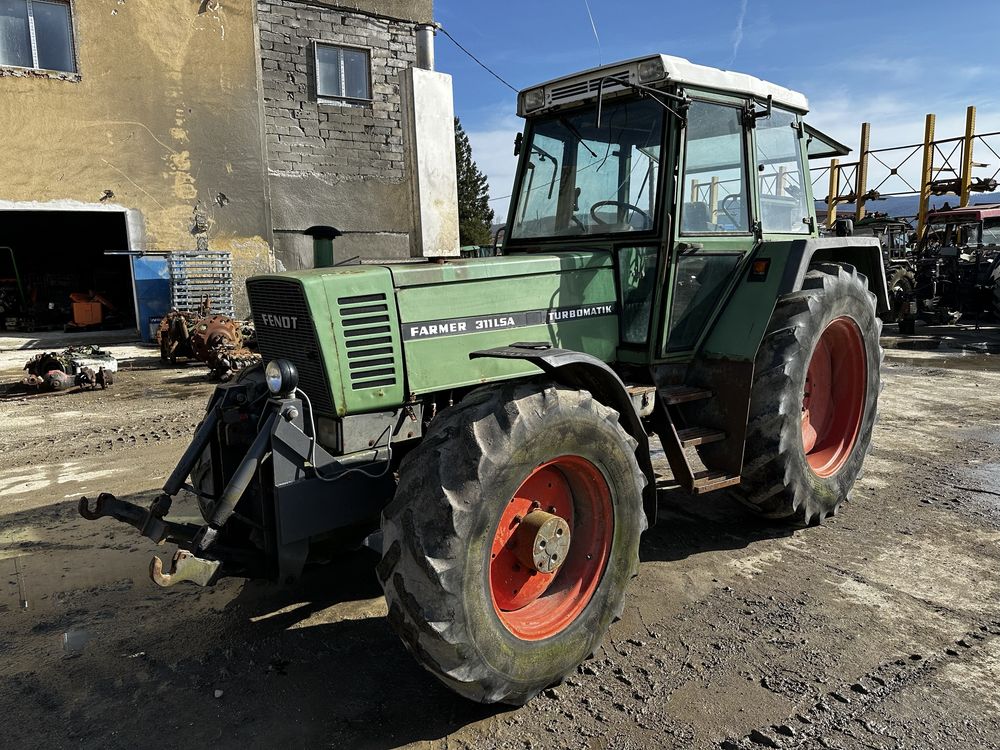 Dezmembrez Fendt 311/312 lsa