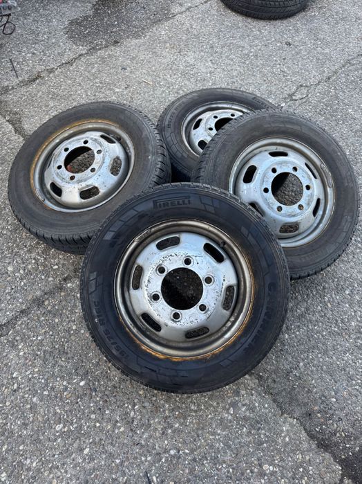 Set Pirelli M+S cauciucuri+ jantă 195/75/r16C