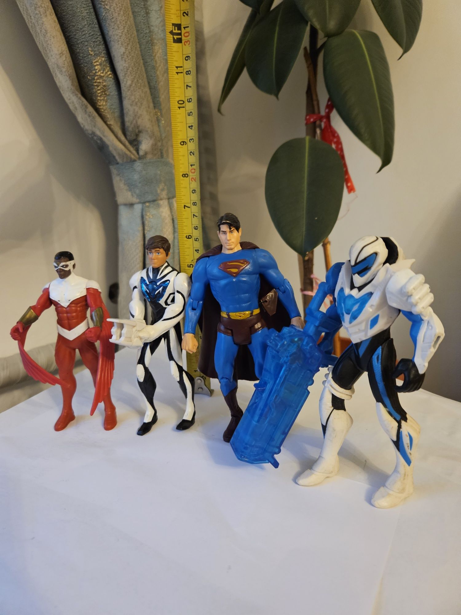 Super eroi , superman , figurine firma !
