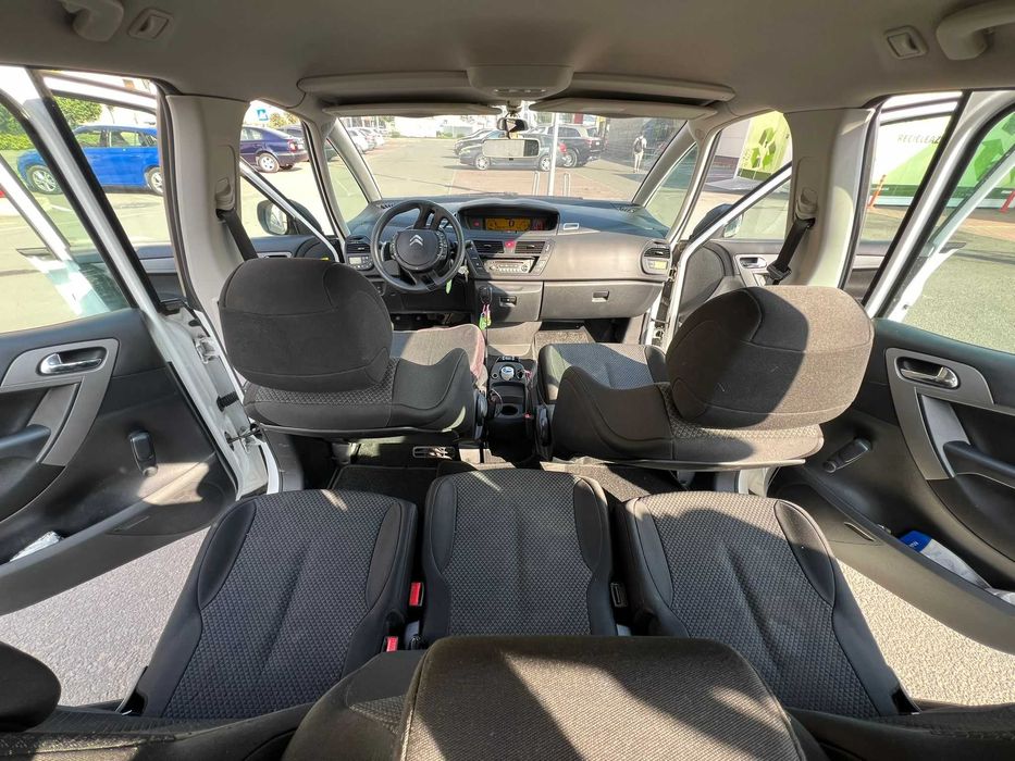 Vand Citroen C4 Picasso 1560 cm3, cu RCA si ITP valabil