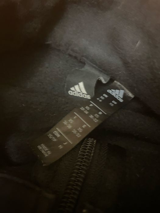 Адидас суитчер оригинален