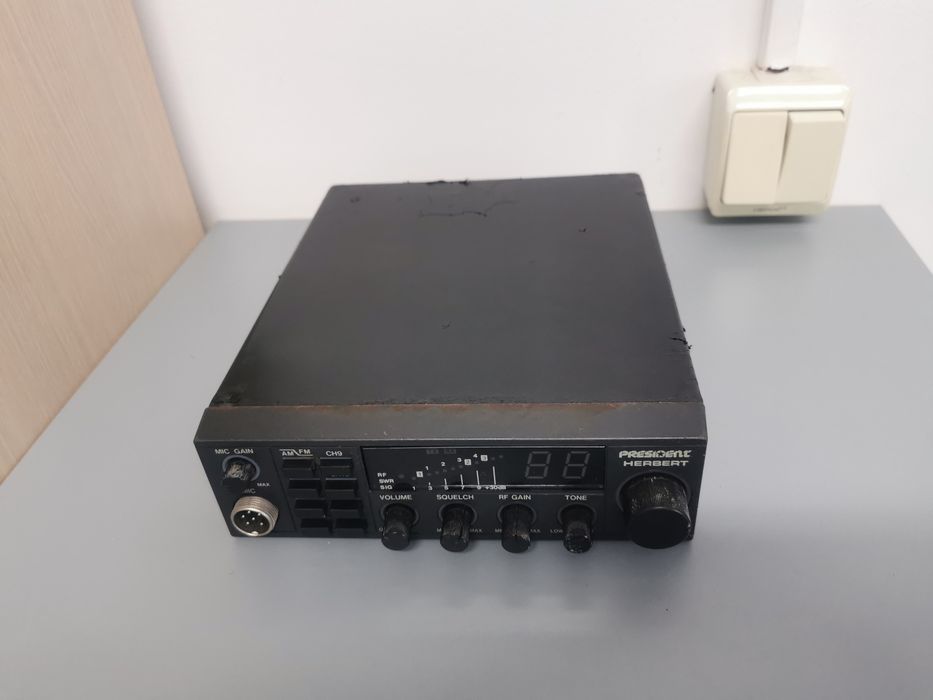 Stație CB President Herbert - DEFECTA