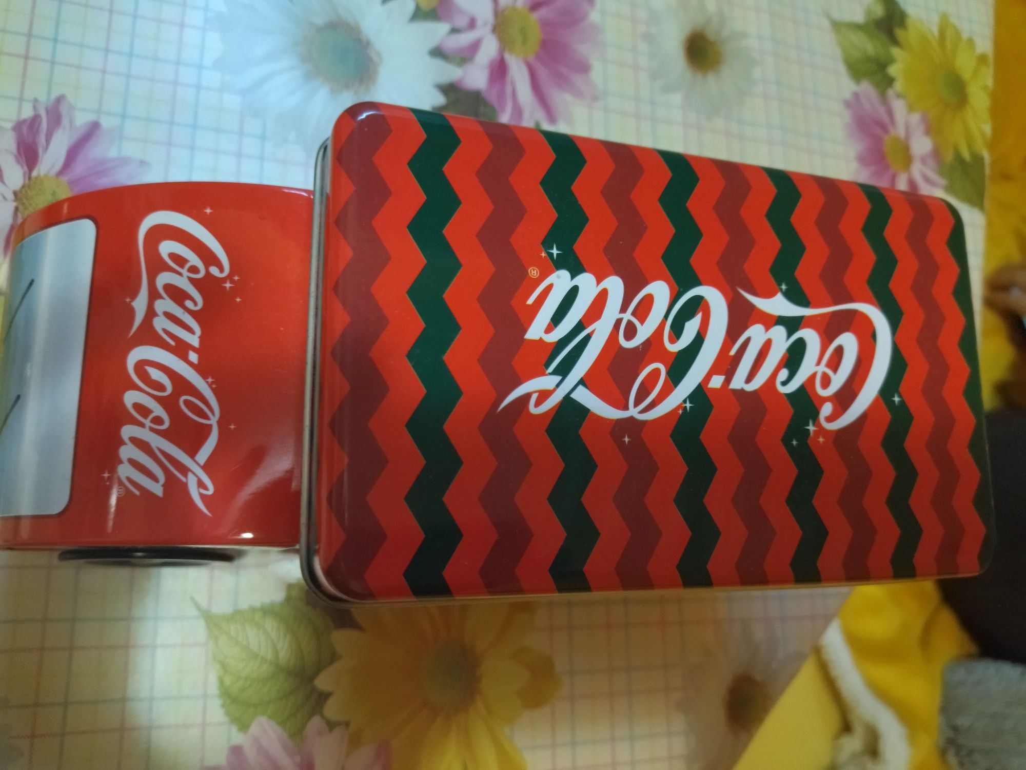 Метална кутия Coca cola