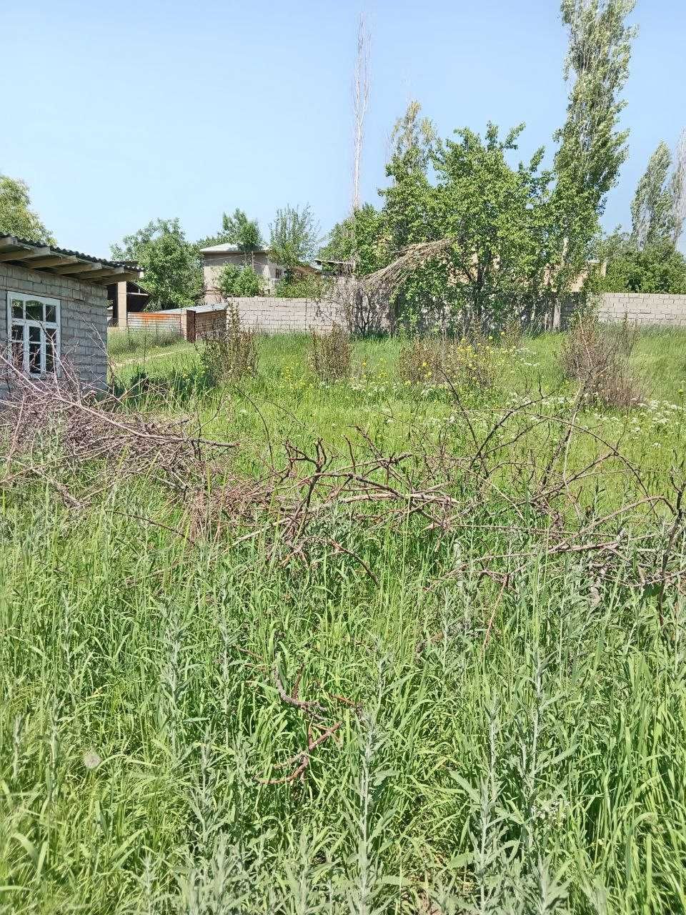 Участок сотилади