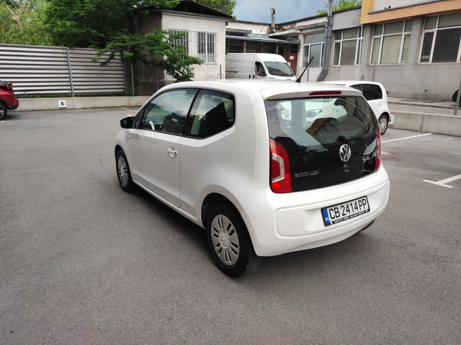 Продавам VW Up Eco Fuel CNG