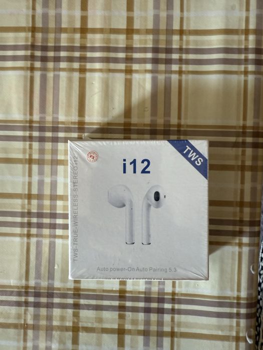 Наушник сотилади!