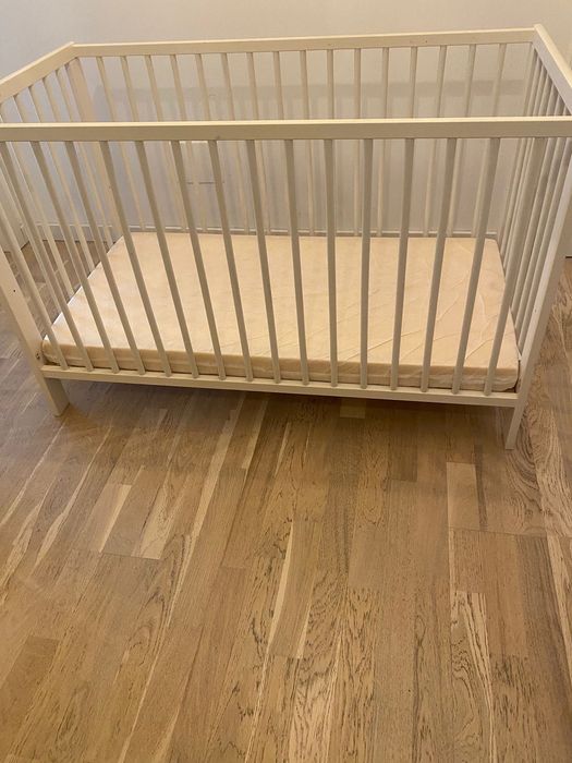 Vand pat bebelusi Gulliver 60x120cm si saltea cocos 60x120cm