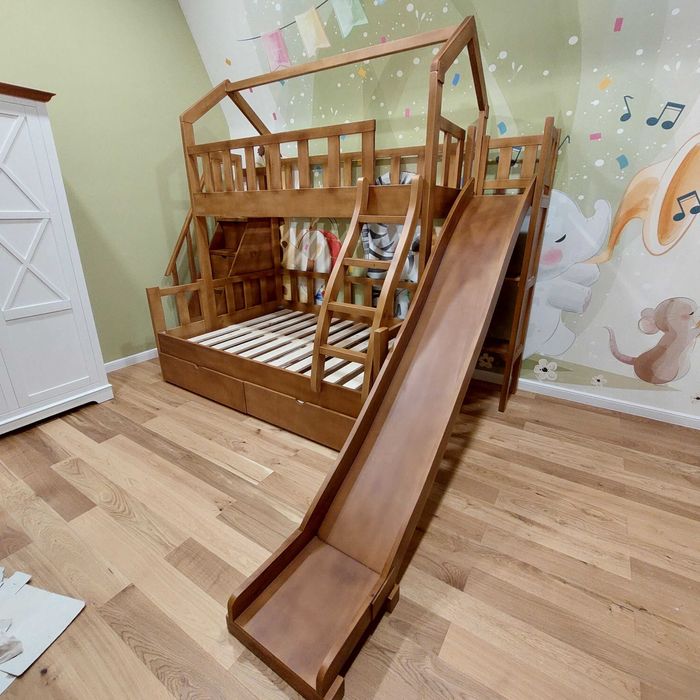 TRANSPORT GRATUIT.Pat etajat-supraetajat.Cod 3505B.