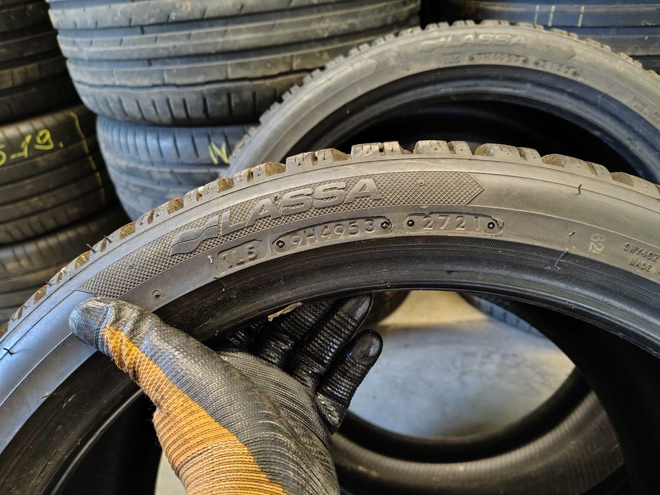 2бр.ПОЧТИ НОВИ зимни гуми LASSA 275 35 19 DOT21 цена за брой
