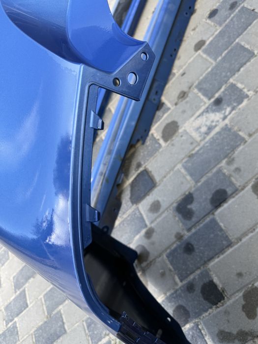 Bara spate BMW M F30 + praguri M OEM