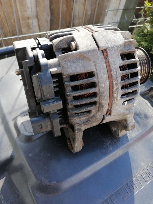 Alternator Golf 4/A3 8l 1.6