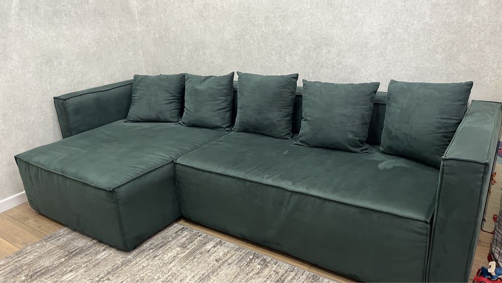 Продам угловой диван