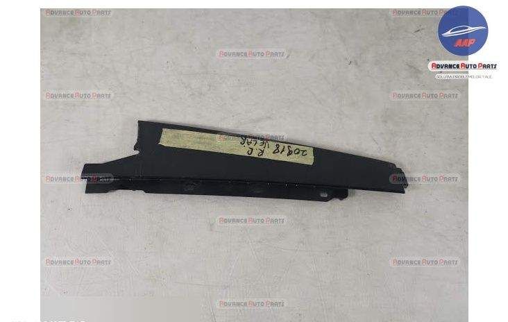 Външна Декорация Стълб Б Врата Ляв Заден оригинален Ленд Роувър / Land