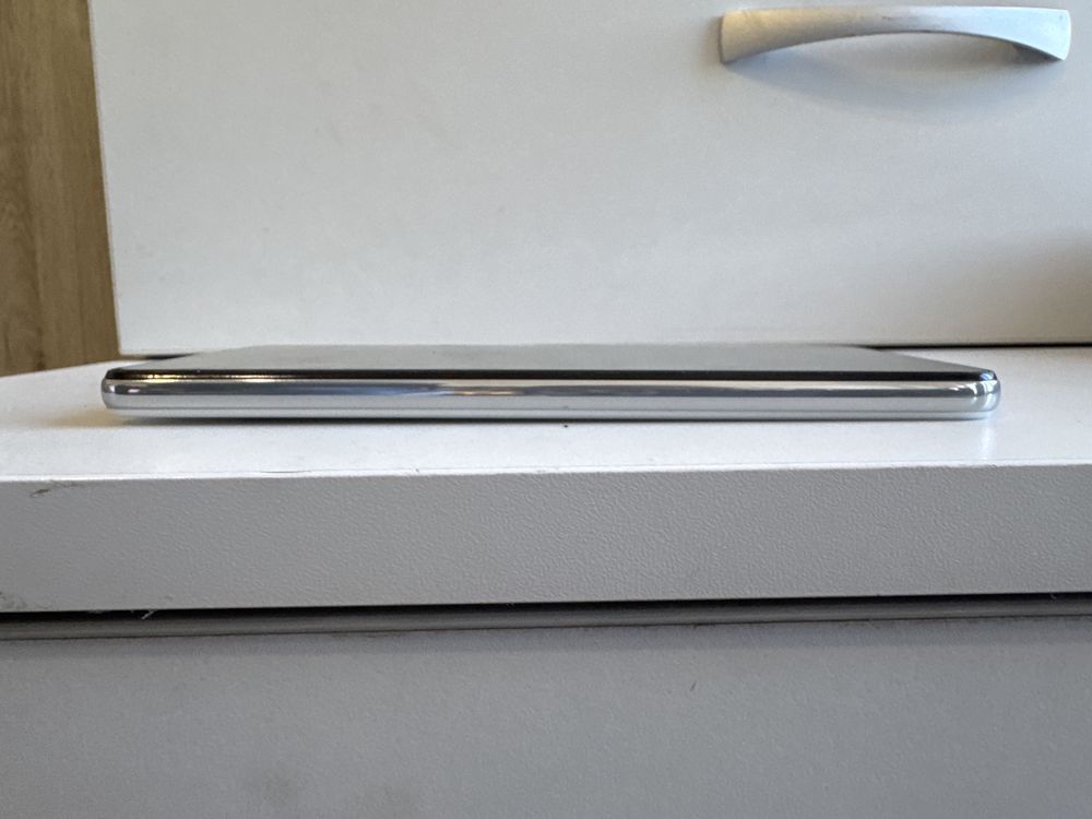 Samsung a52 white