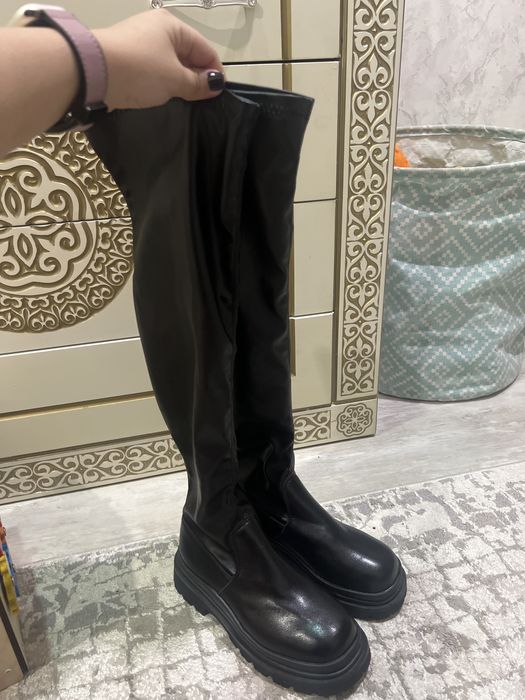 Продам ботфорты 36р