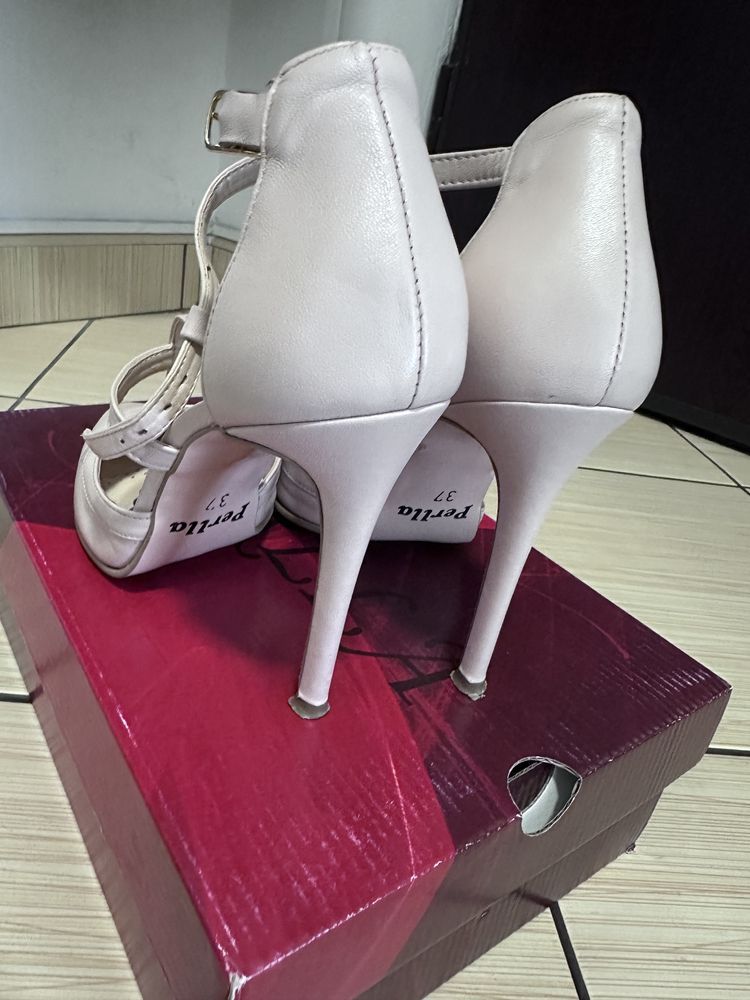 Pantofi piele 37