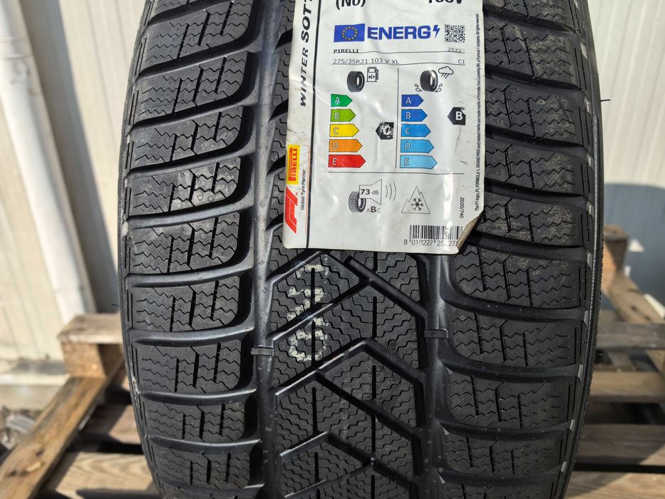 275/35/21 Пирели ДОТ 2023 г - Чисто Нова - САМО 1 брой