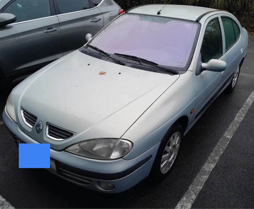 Renault megane 1.6 (usor avariata)