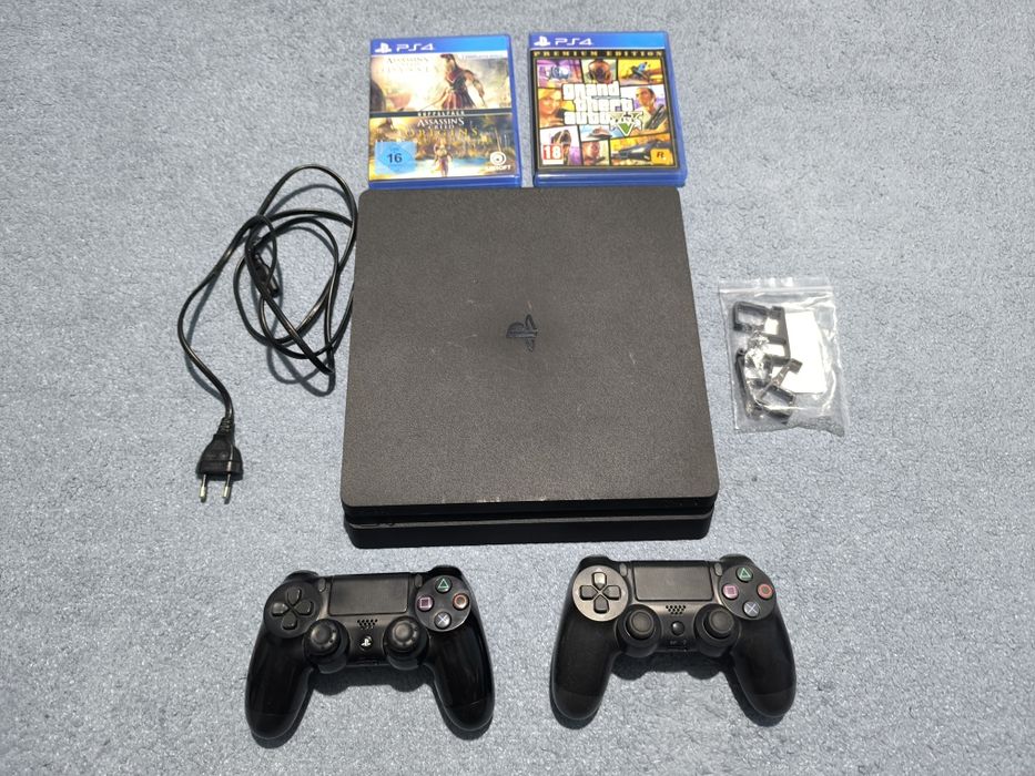 !ПЕРФЕКТЕН! Playstation 4 slim 500GB