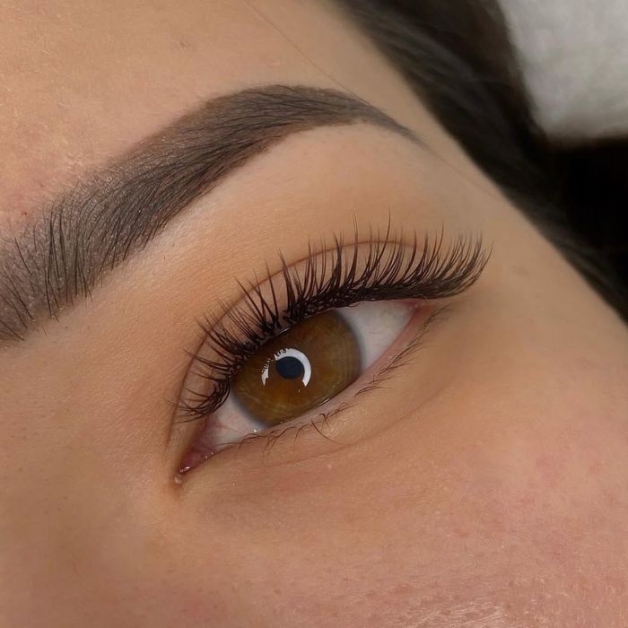 Модели на LED наращивание ресниц