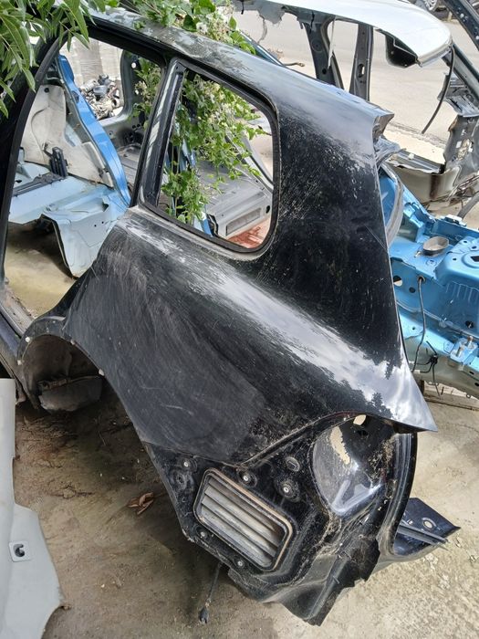 Заден ляв панел Vw Touareg 2012г