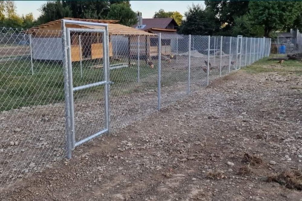 Realizam garduri la comanda