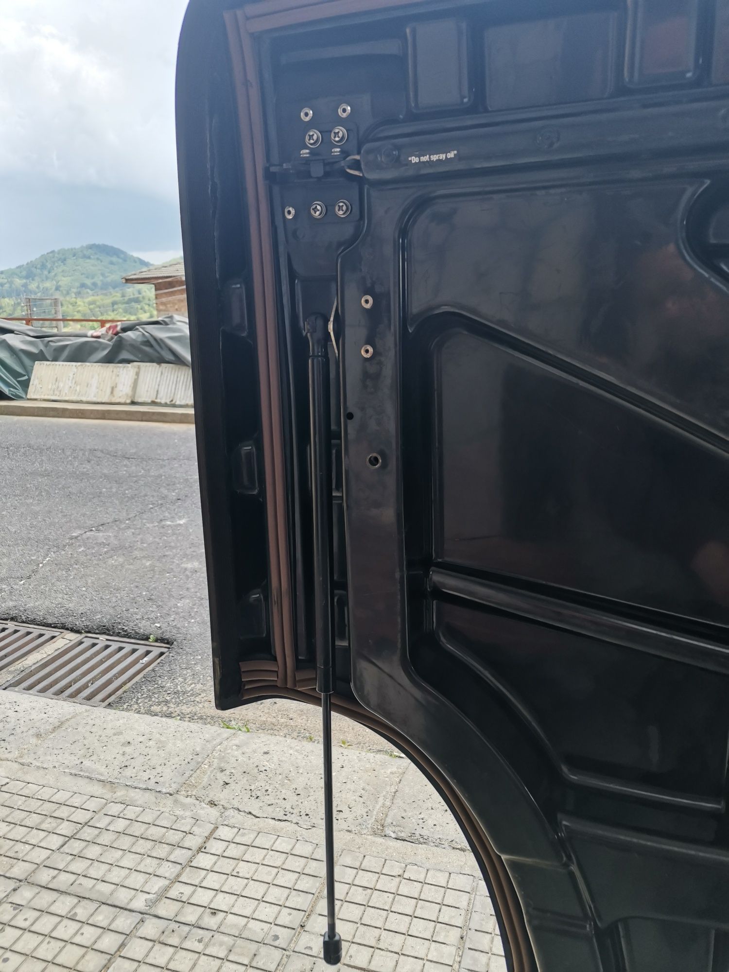 Хардтоп - Капак за багажник с ролбар mitsubishi l200