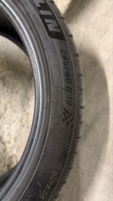 Michelin Pilot Sport 4 ZP 245 40 19 | 275 35 19 DOT 5119