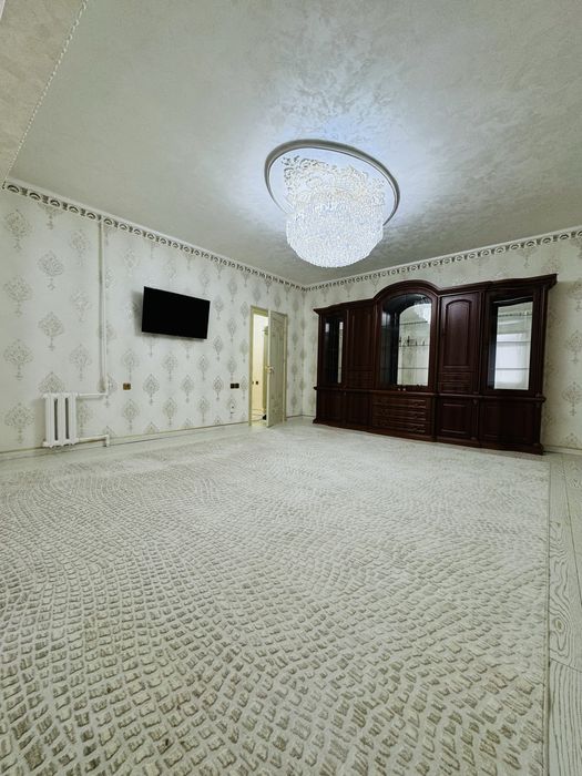 Сдается везде теплый пол на Юнус Абаде 2х комнатная с евро ремонтом