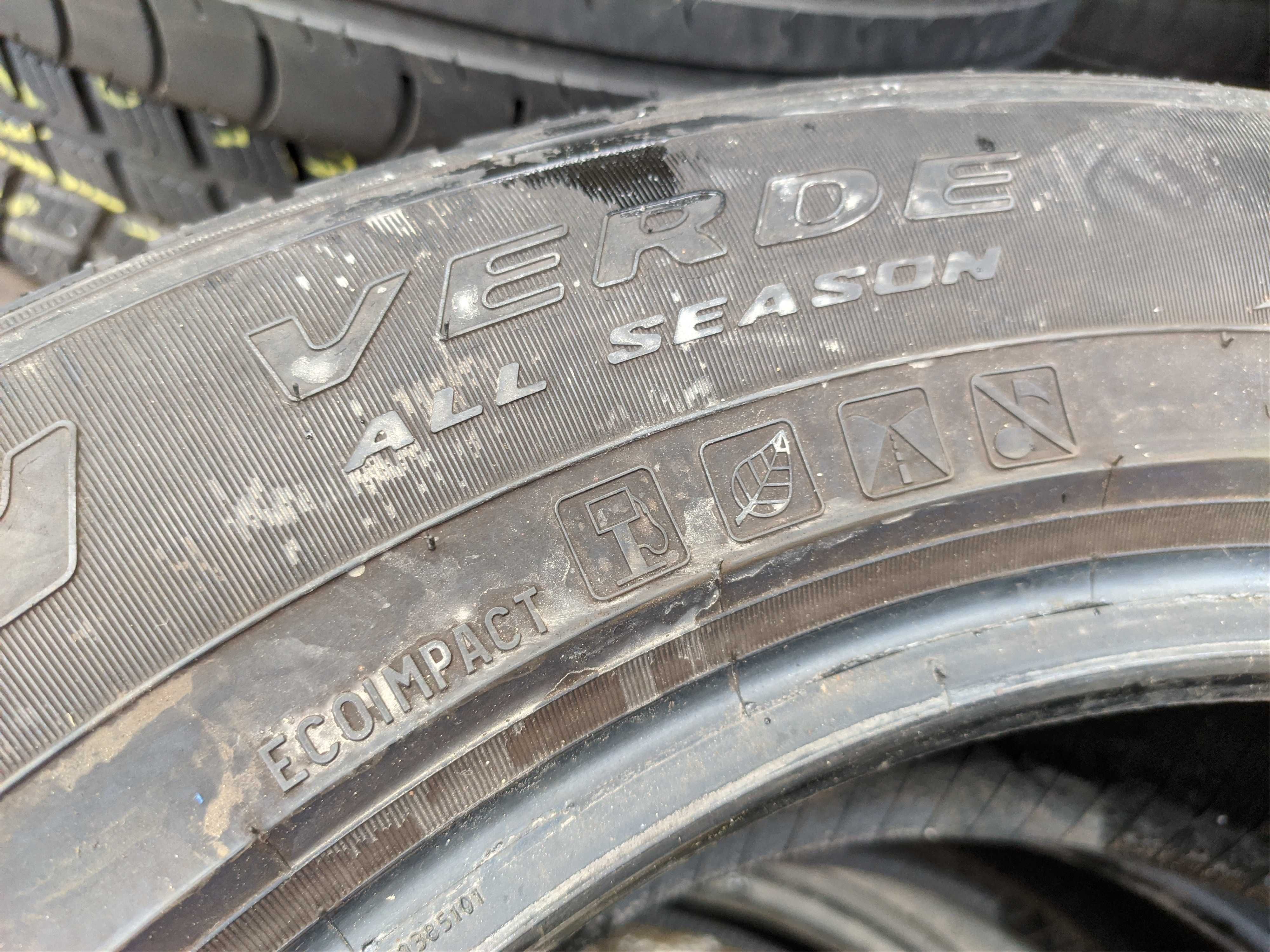 2бр Всесезонни гуми 215 65 17 - Pirelli