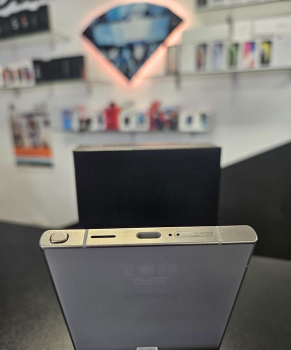 Samsung S24 Ultra / Titanium Gray / 512 GB / Delux Area GSM