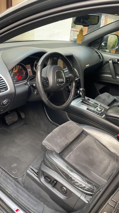 Audi Q7 3.0 TDI S-line