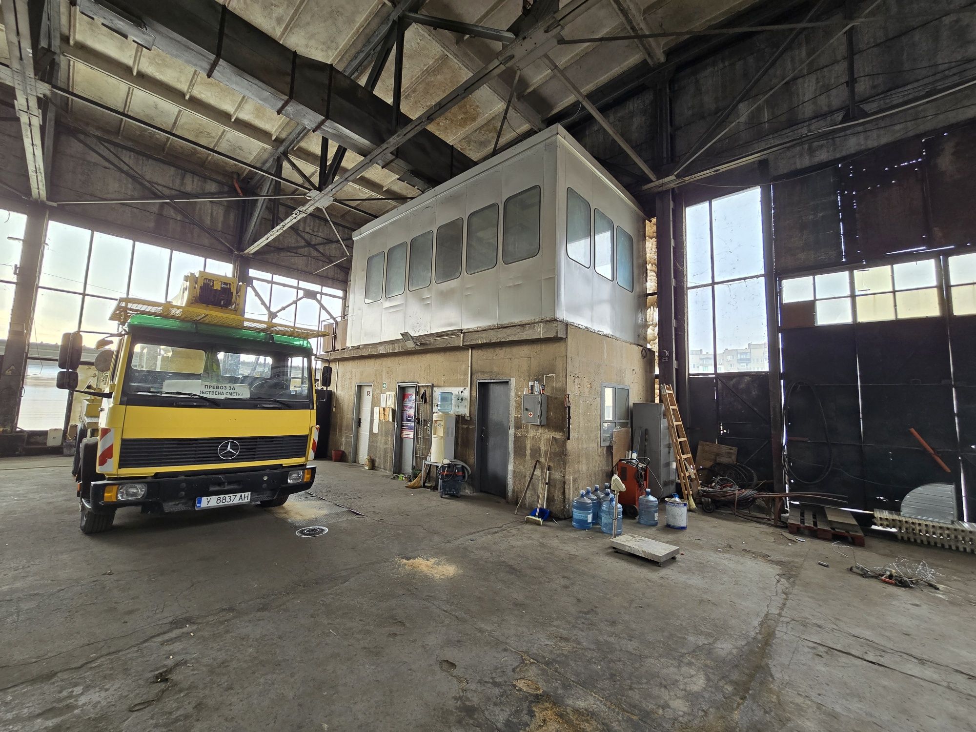 Производствена база в гр. Казанлък, обл.Стара Загора