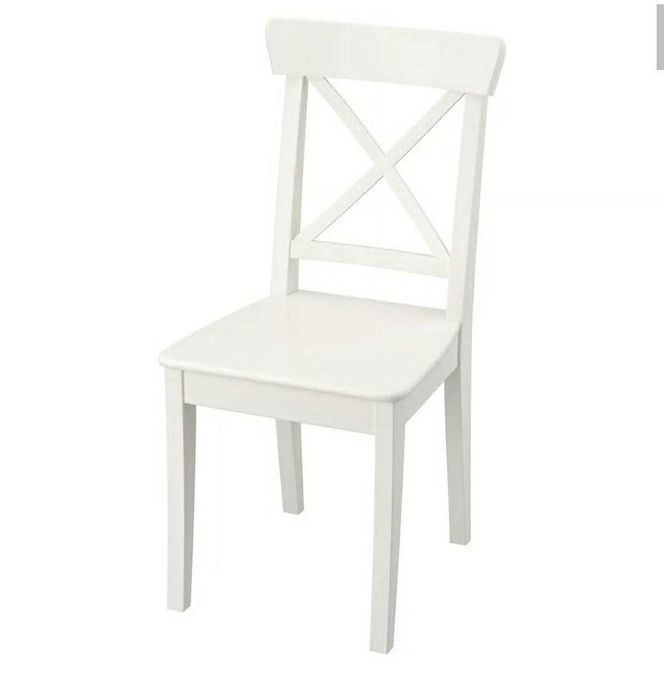 Set masă + 4 scaune IKEA din lemn masiv