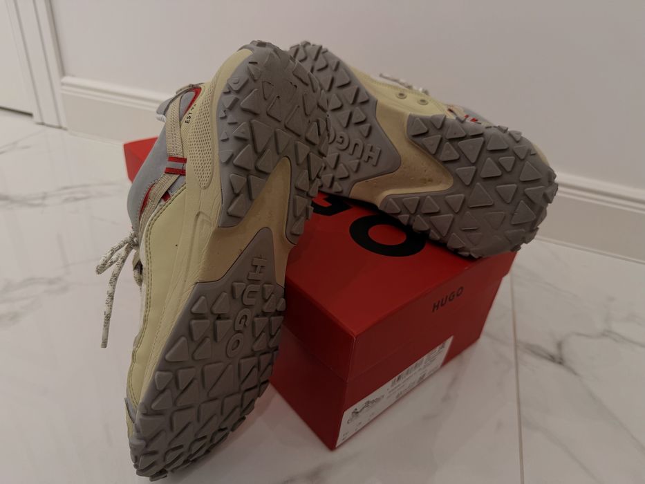 Hugo Boss обувки