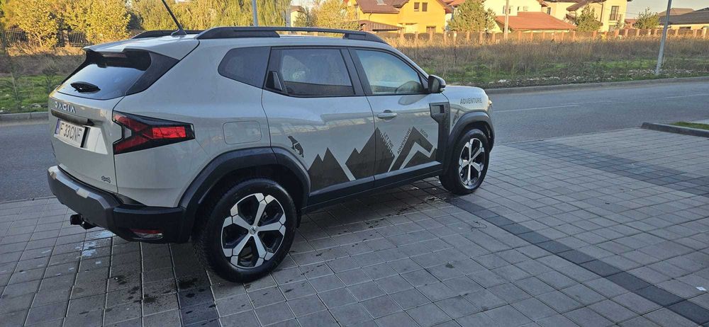 Dacia duster 3 Journey de vanzare,06.2024,4x4,Hibrid/benzina- Firma