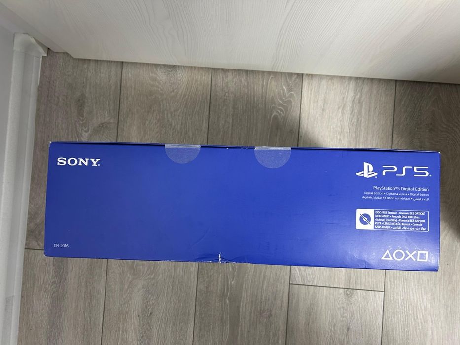 Playstation 5 PS5 Slim consola Digital Edition 1TB pret fix ! sigilat!