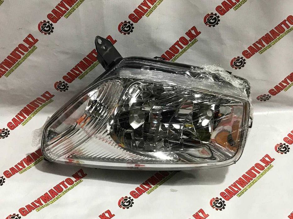 Фара TOYOTA RAV-4 00-03 TG21211F4LLDE