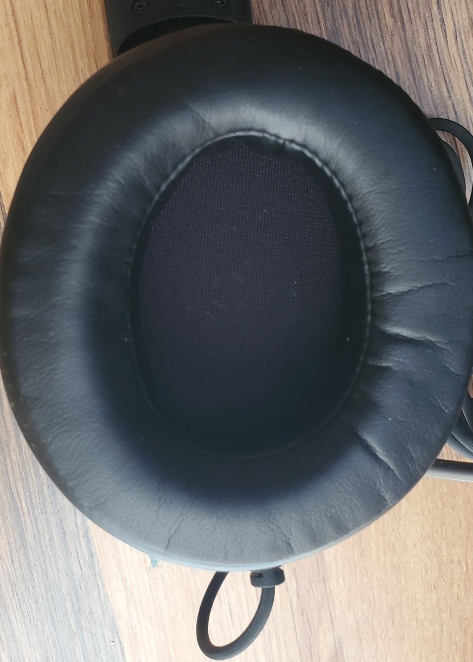 Слушалки с микрофон: Razer Kraken X Ultralight - V1