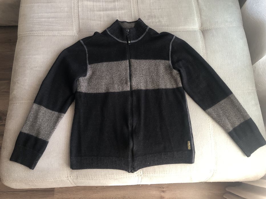 Armani блуза,пуловер,фланела и жилетка,горница-2бр