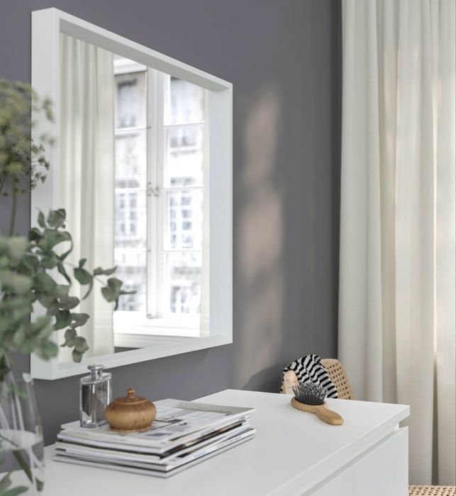 Oglinda ikea 65x65 cm. 2 disponibile. Pret per bucata.